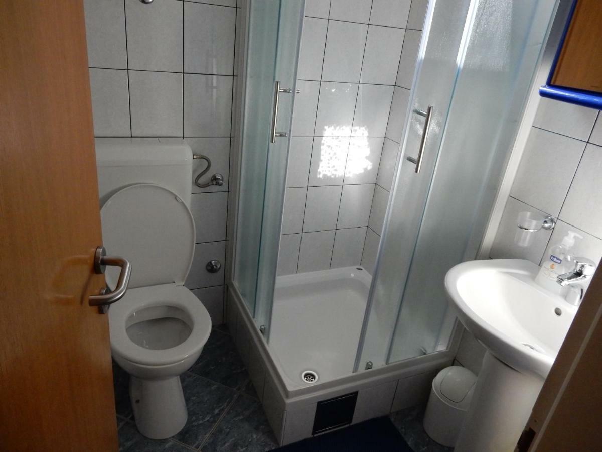 Apartments Indira II Lovište Eksteriør bilde
